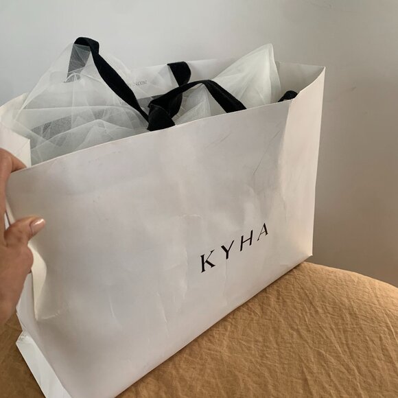 Chosen by Kyha Sheath Veil - 250cm / 98.5\